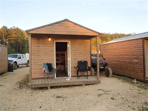 Cabins with full bath - Boggs & Boulders