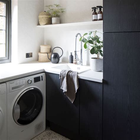 5 laundry detergent alternatives to use in an emergency | Ideal Home