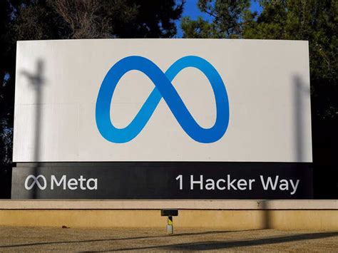 Meta allowed a Kremlin-linked oligarch to run Facebook ads calling for ...