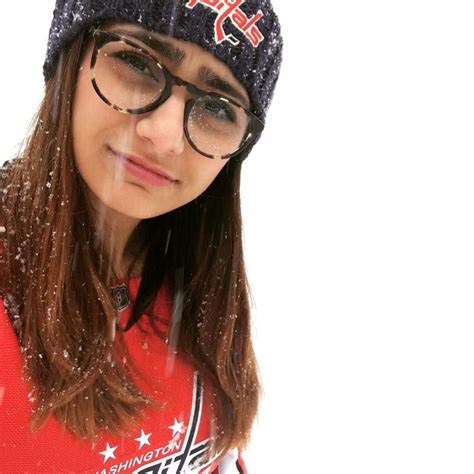 [100+] Fotos De Mia Khalifa | Wallpapers.com