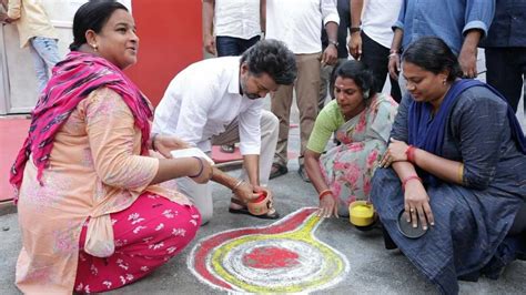 విజయ్‌కు చుక్కలు చూపిస్తున్న వీసీకే పార్టీ, డిప్యూటీ సీఎం పోస్ట్ ...