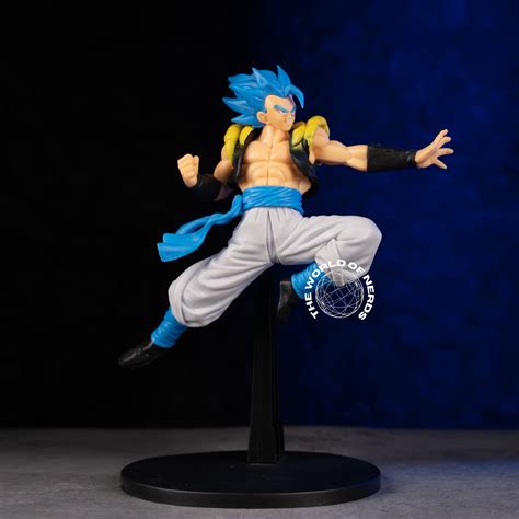 GOGETA SS BLUE ACTION FIGURE – The World Of Nerds