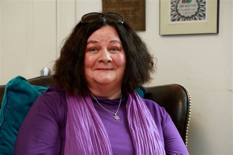 ‘He is my family’: Woman living with MS says her rescue cat helps her ...