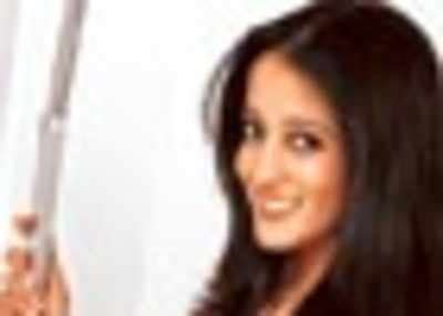 Riya, Raima and shaadi proposals | Hindi Movie News - Times of India
