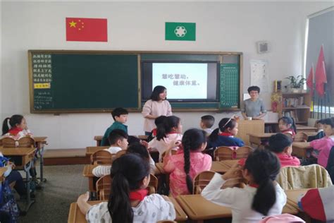 淄博市公立小学排名榜 修文外国语学校小学部上榜_排行榜123网