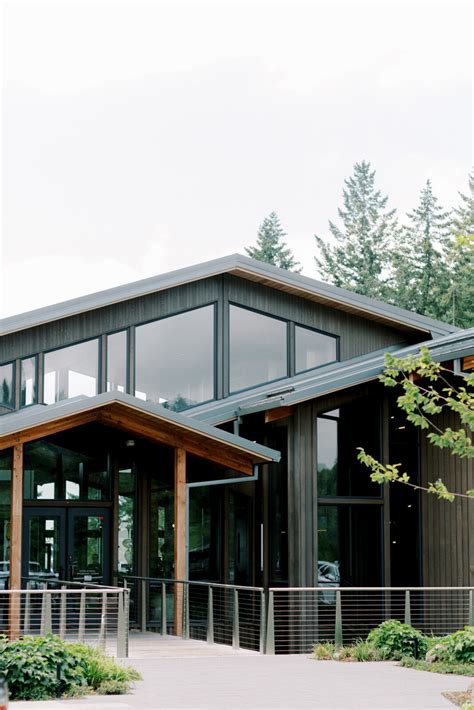 The Best Portland Wedding Venues For Your 2024 Wedding