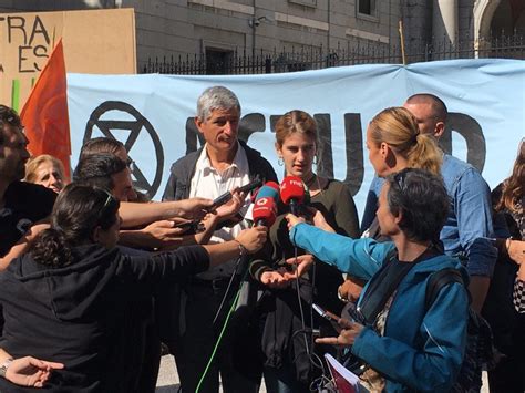 Rebel Daily 4: Planes, boats and automobiles