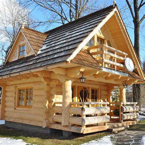 13 Amazing Cabins You Have to See to Believe | Small log cabin, Little ...