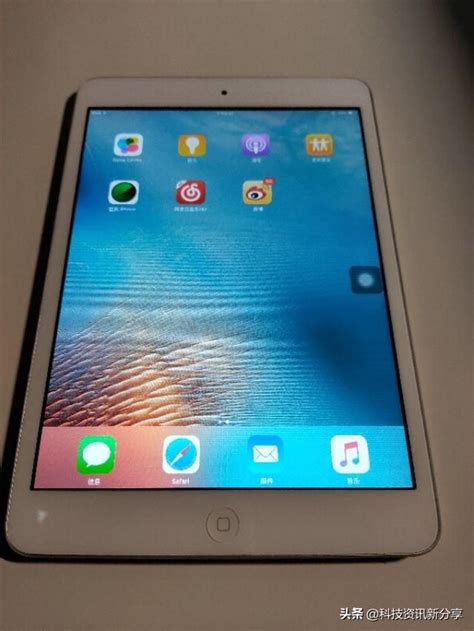 Refurbished iPad Mini 2 64GB Cellular Space Grey Very Good Condition
