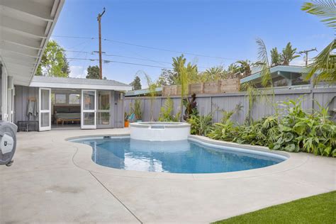 Cliff May Rancho Home, Long Beach, CA | Production | Peerspace