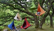 Hanging Hammock Chairs Adding Cing Modern Interiors Outdoor Rooms by Hanging Hammock Chairs Adding Cing To Modern Hanging Hammock Chairs Adding Cing Modern Interiors Outdoor Rooms