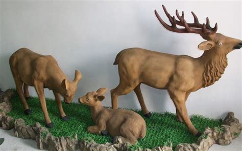 公园小鹿雕塑，玻璃钢动物 - 卓景雕塑公司