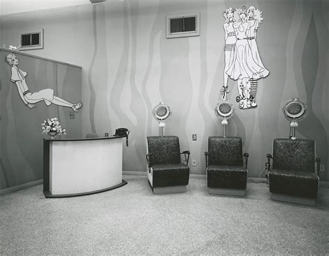 Lynne Cohen Photography Lynne Cohen: Occupied Territory | Undercurrent