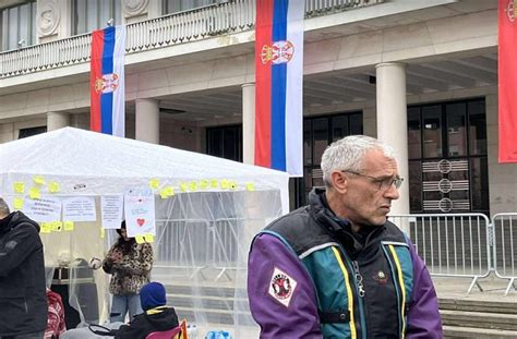 Milomir Jaćimovićs Sohn beendet seinen Hungerstreik – Vreme