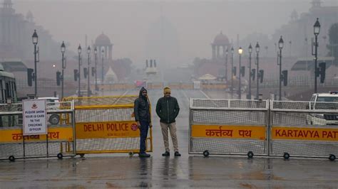 Delhi NCR Weather: Rain in parts of Delhi-NCR intensifies cold ...