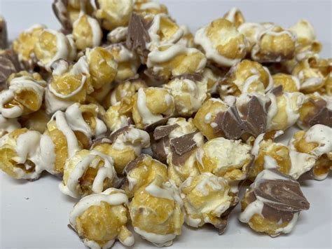 Pearson's Salted Nut Roll - palmer-candy