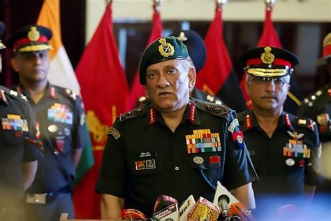 General Bipin Rawat survived a crash in 2015?