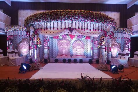 Laxmi Prasanna Flower Decorations And Events - Decorator - Kacheguda ...
