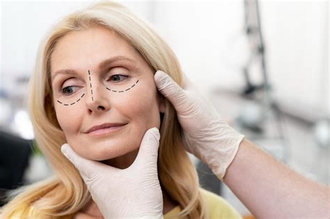 Facial Aesthetic Procedures and Plastic Surgery | Umit Hospital International - Adds Health to ...