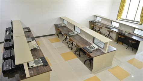 Microprocessor Lab Facility 的图像结果