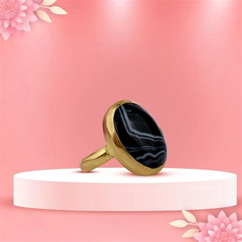 Buy Online Abhimantrit Hakik Ring – Aditya Kundali