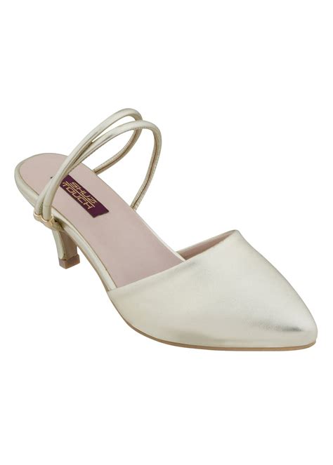 Get Closed Toe Glossy Slingback Heels at ₹ 1399 | LBB Shop