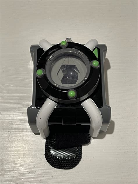 Ben 10 Deluxe Omnitrix FX Watch Lights Sounds | Ubuy India