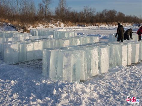 哈尔滨冰雪大世界冰建施工正式开始 - 丝路中国 - 中国网