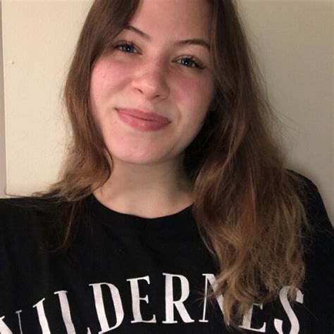 Lili - Hungarian teacher - ₹1925/h