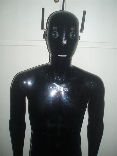 Swedish Android Robot 的图像结果