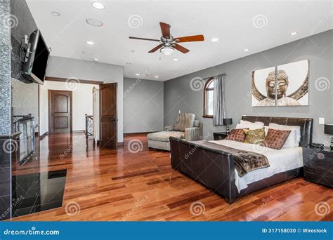 Two Tone Hardwood Floors