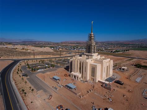 Red Cliffs Utah Temple Photograph Gallery | ChurchofJesusChristTemples.org