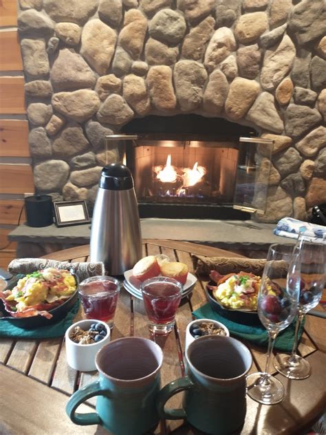 THE FERN LODGE - Updated 2022 Prices & Hotel Reviews (Chestertown, NY)