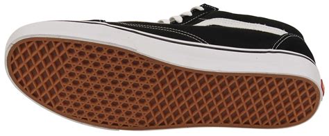 Vans Old Skool Women's Shoe - Black / White