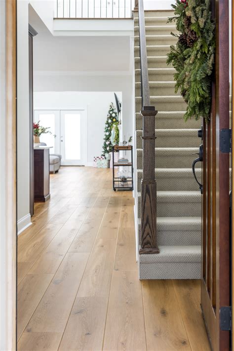 COREtec Originals Premium VV810 - Blonde Oak - Englewood Floors and More