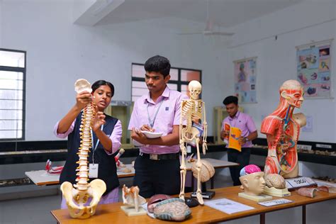 Academic Laboratories | KMCH College