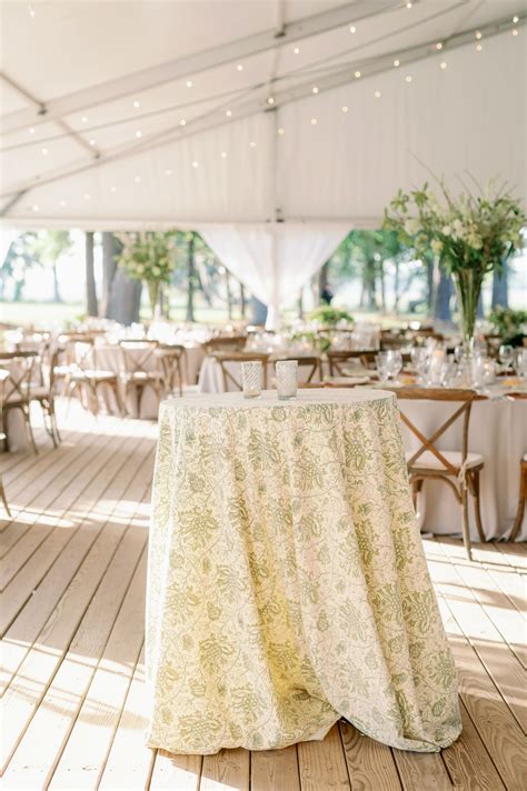 Hampton Parrot - Stradley Davidson Linen Collective | Wedding cocktail ...