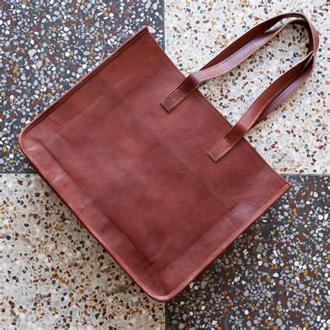 Athena Women's Leather Tote | MaheTri