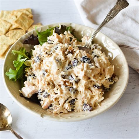 30 Easy Canned Chicken Recipes | Rediscovered Families