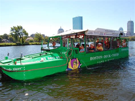 Franklin/Foxboro Line on the Commuter Rail