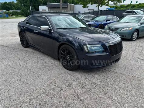 2011 Chrysler 300 392 DAYTONA SWAP--NO RESERVE! | GovDeals