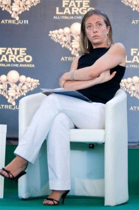 Giorgia Meloni's feet