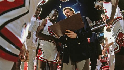 Doug Collins named to Naismith Basketball Hall of Fame Class of 2024 ...