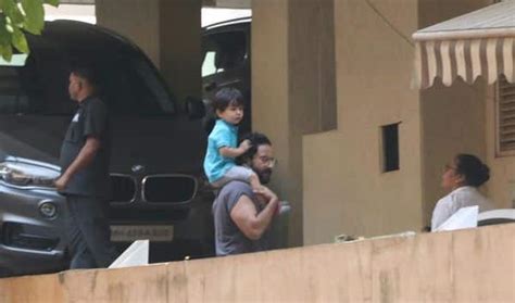 Uh oh! Taimur might have just yanked daddy Saif Ali Khan's hair during ...