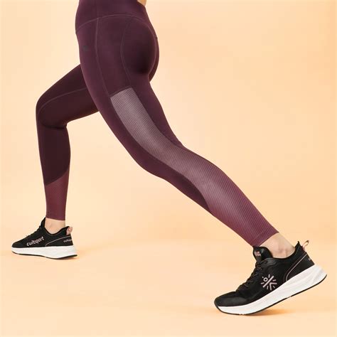 Buy Women's Plum Energy Print Sculpted COMFlex Tights Online in India ...