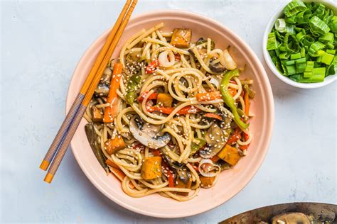 Vegan Stir Fry Noodles (Ready in Under 30 Minutes!)