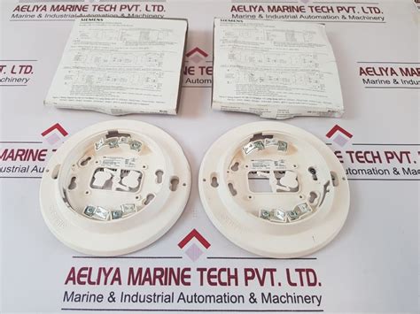 Set Of 6X Siemens Db-11 Smoke Detector Base – Aeliya Marine Tech