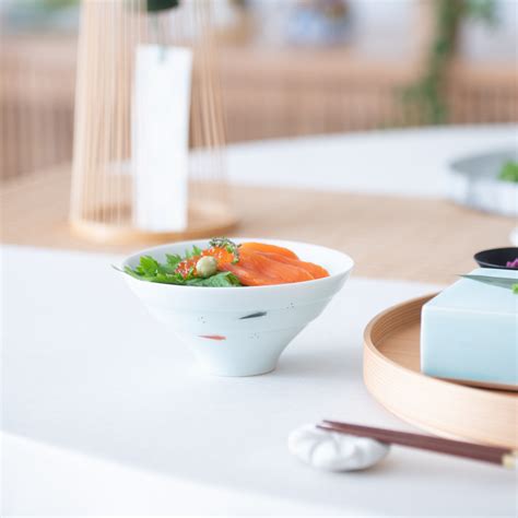 Kosen Kiln Medaka Rice Fish Imari Nabeshima Ware Japanese Rice Bowl ...