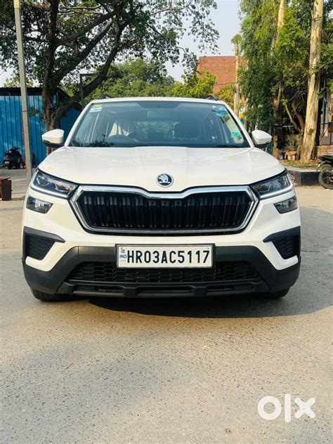 Skoda Kushaq 2023 Petrol Well Maintained - Cars - 1810323945