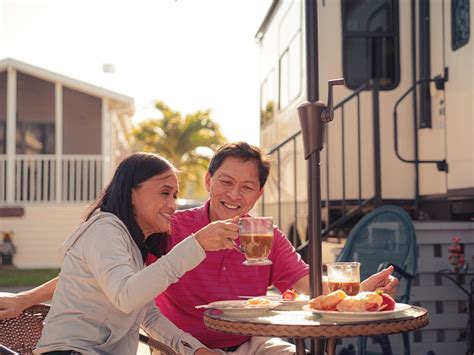 Dunedin FL RV Resort Specials | Sun Retreats Dunedin